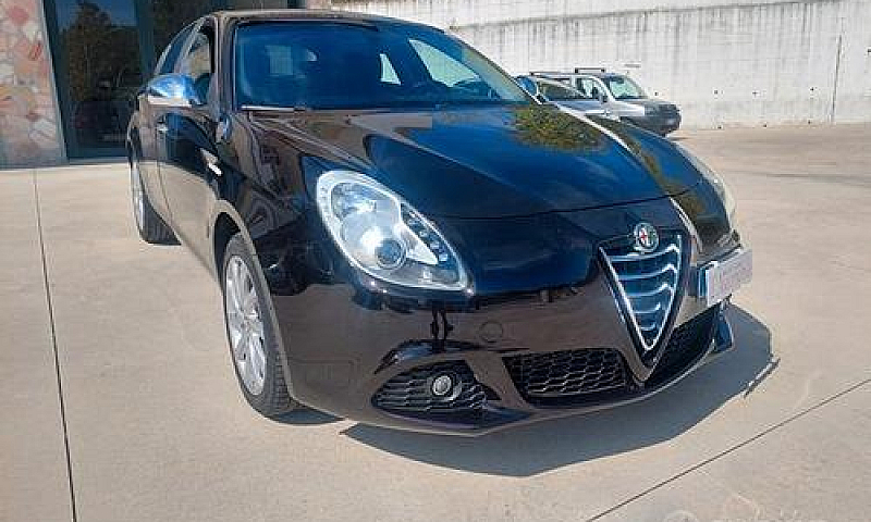 Alfa Romeo Giulietta...