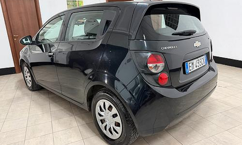 Chevrolet Aveo 2012 ...
