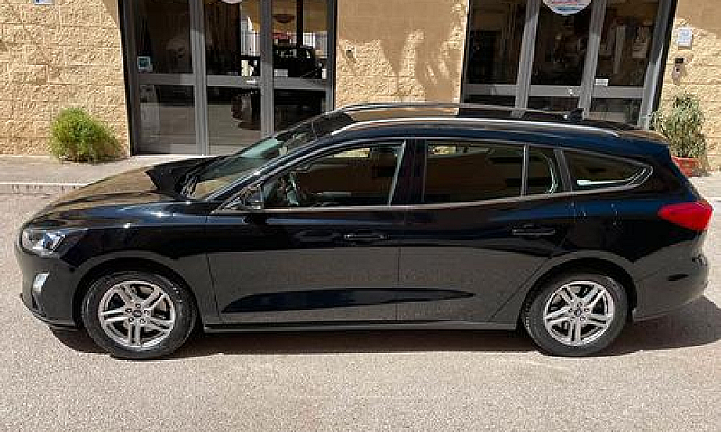 Ford Focus 1.5 Ecobl...