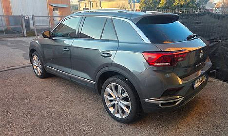 Volkswagen T-Roc 2.0...