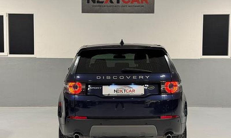 Land Rover Discovery...