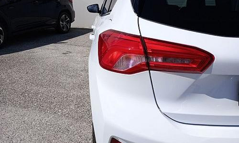 Ford Focus 2018 Benz...