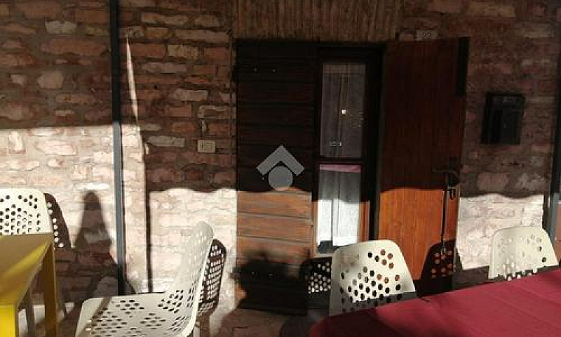 3 Locali A Spello...