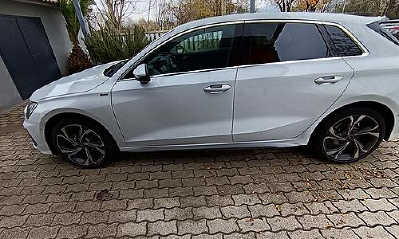 Audi A3 Spb 30 G-Tro...