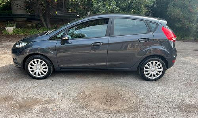 Ford Fiesta Fiesta 1...