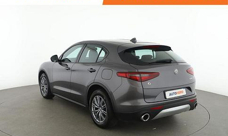 Alfa Romeo Stelvio H...