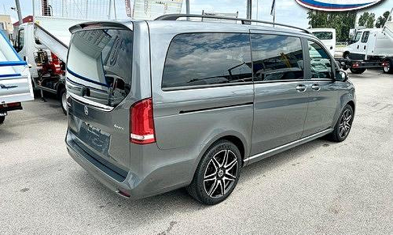 Mercedes V300 4Matic...