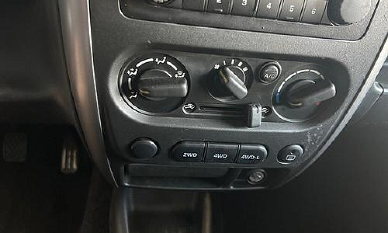 Suzuki Jimny 1.3I 16...