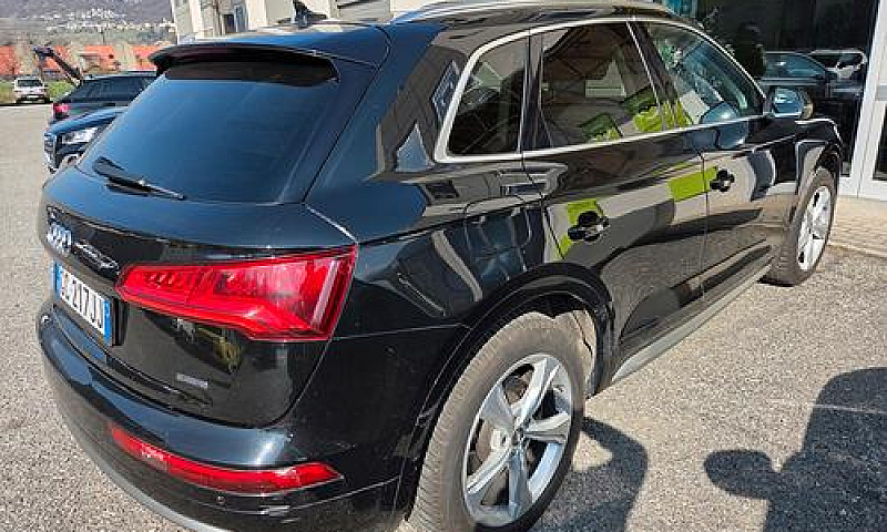 Audi Q5...