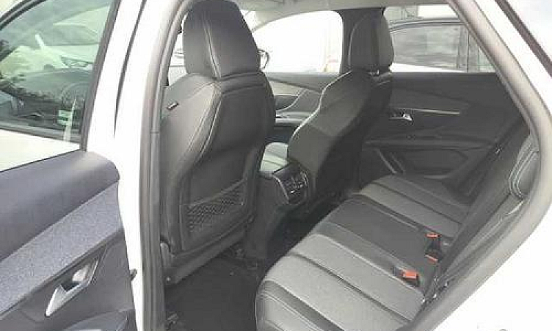 Peugeot 3008 Bluehdi...