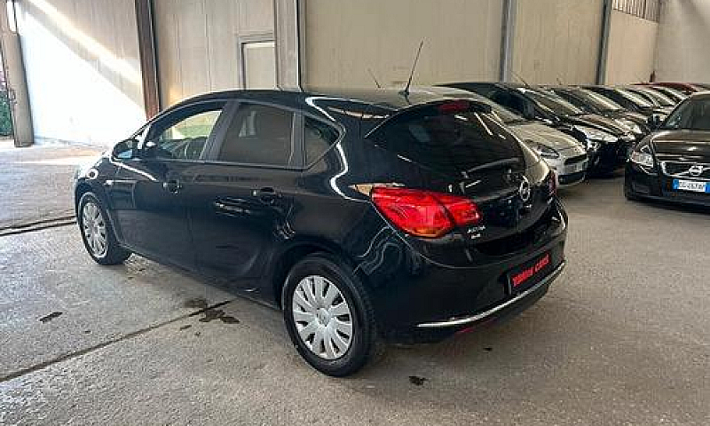 Opel Astra 1,4 Gpl-2...