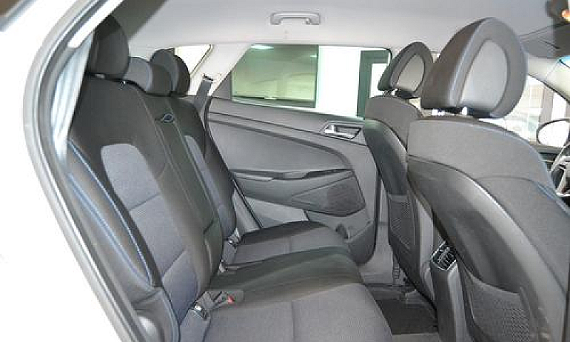 Hyundai Tucson 1.7 C...