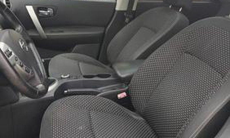 Nissan Qashqai+2...