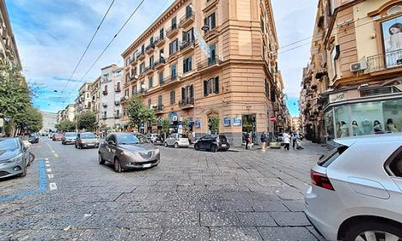 Ad, Corso Garibaldi ...