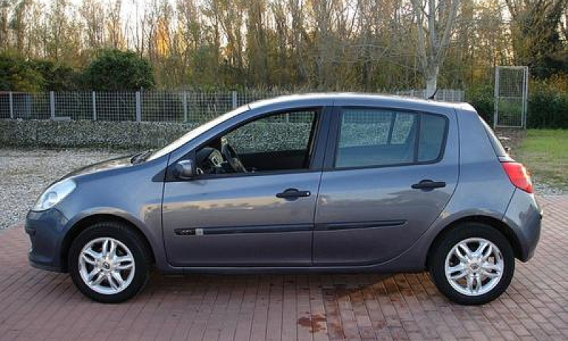 Renault Clio 1.2 16V...