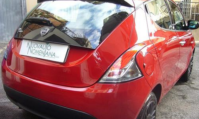 Lancia Ypsilon 1.0 F...