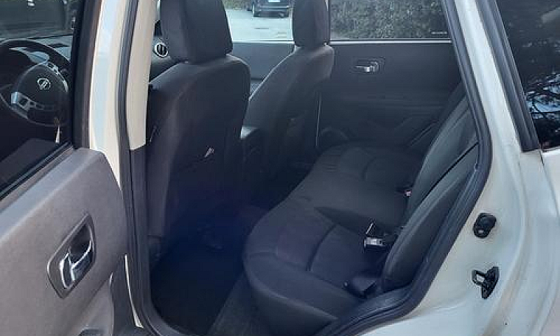 Nissan Qashqai 1.6 1...