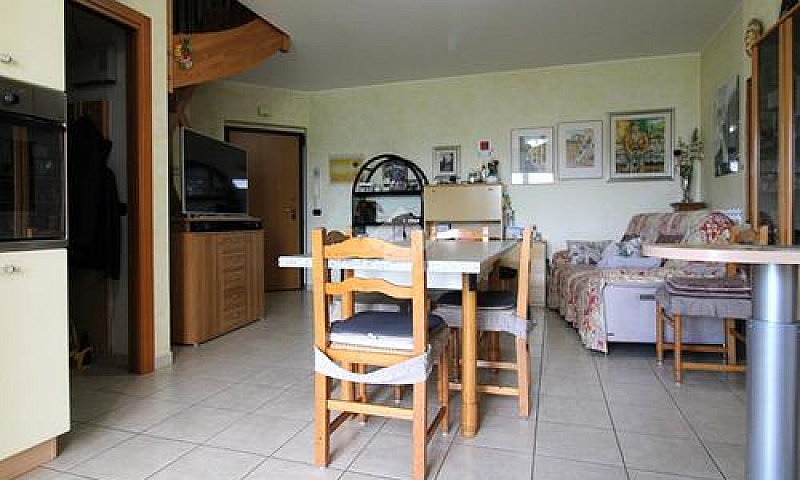 4 Locali A Campodipi...