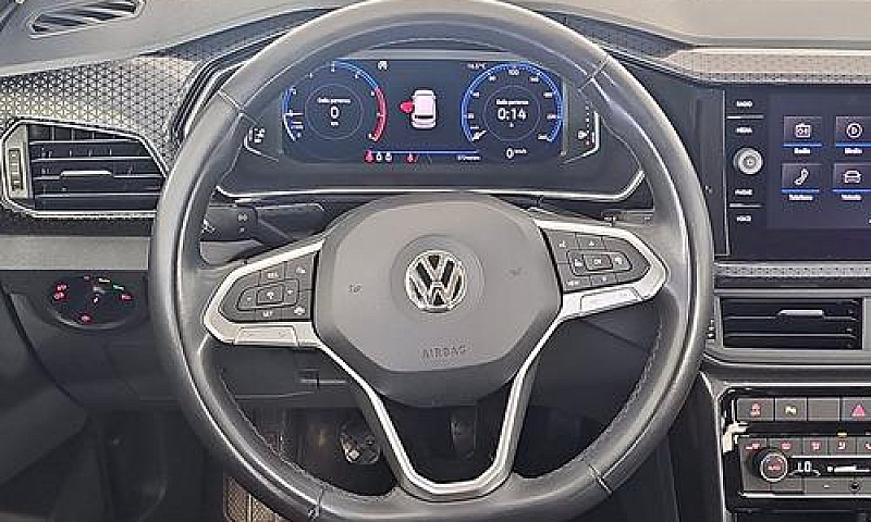 Volkswagen T-Cross 1...