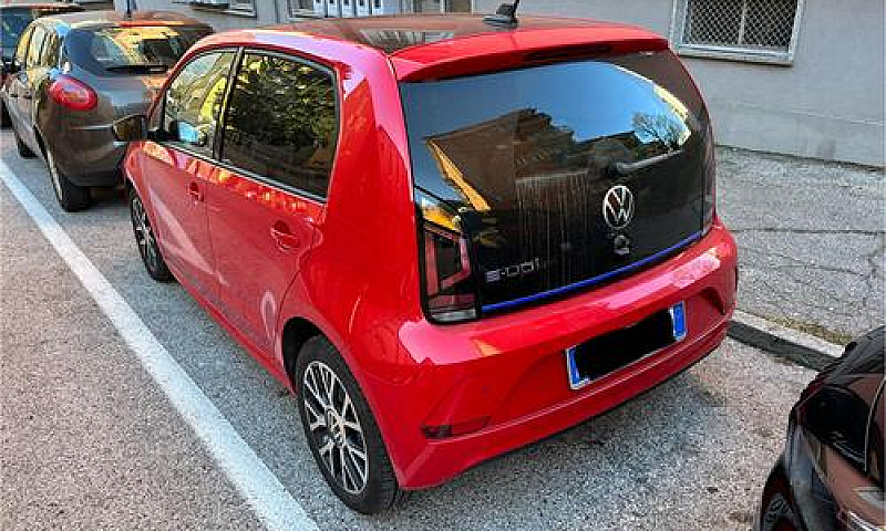 Volkswagen E-Up...