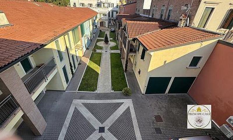 Appartamento A Este ...