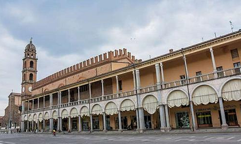 Immobile A Ravenna (...