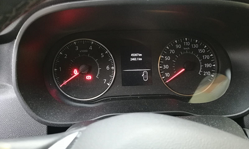 Dacia Duster 15Th An...
