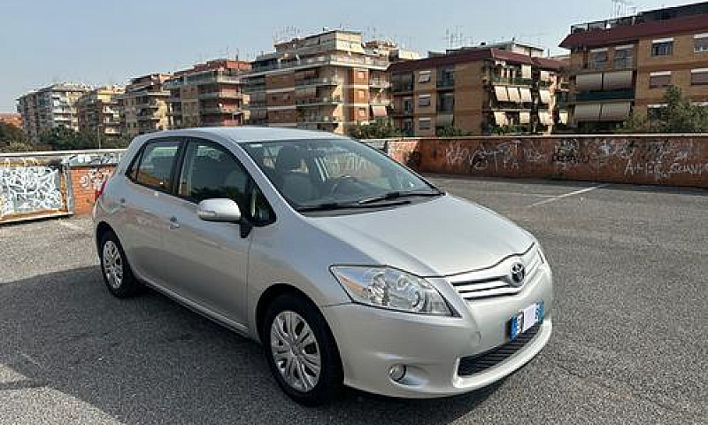 Toyota Auris 1.3 5P ...