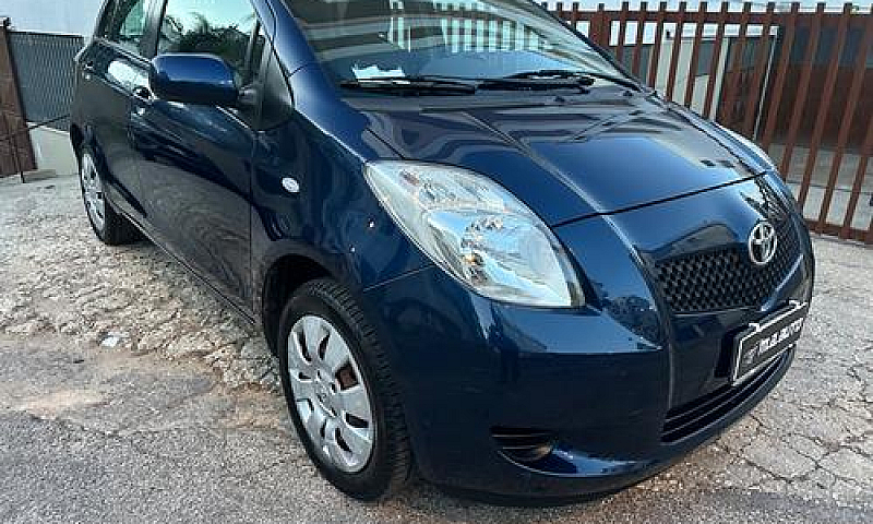 Toyota Yaris 1.0 5 P...