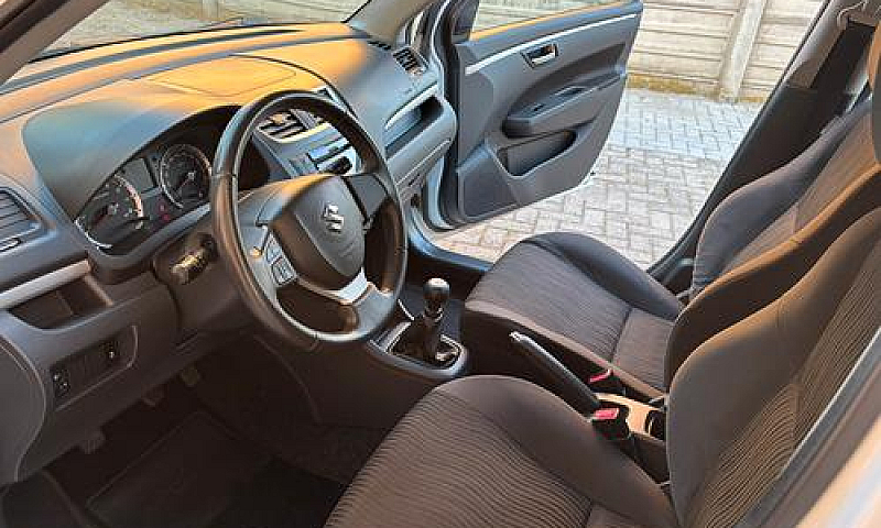 Suzuki Swift 1.2 Gpl...