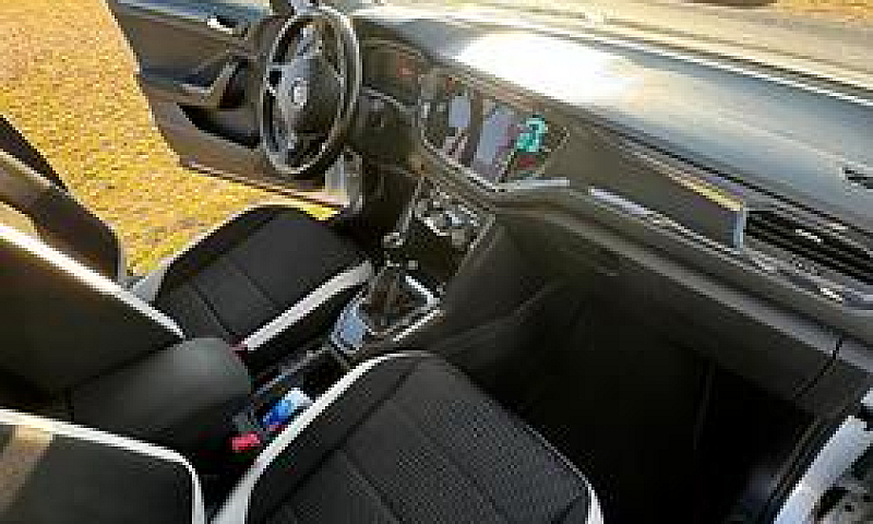 Volkswagen T-Roc - 2...