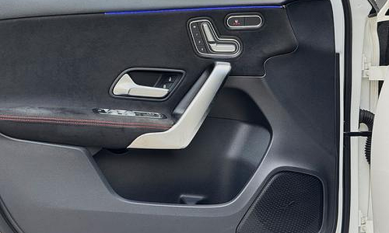 Mercedes-Benz A 180 ...