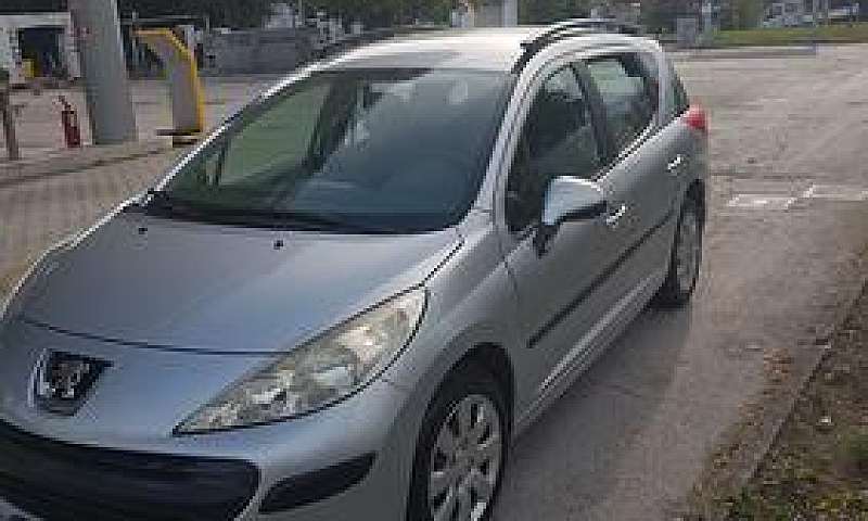 Peugeot 207 1.4 8V 7...