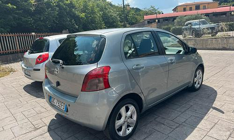 Toyota Yaris 5Porte ...