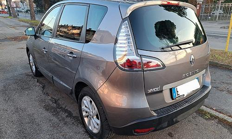 Renault Scenic Xmod ...