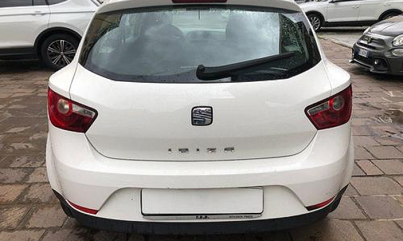 Seat Ibiza 1.2 70 Cv...