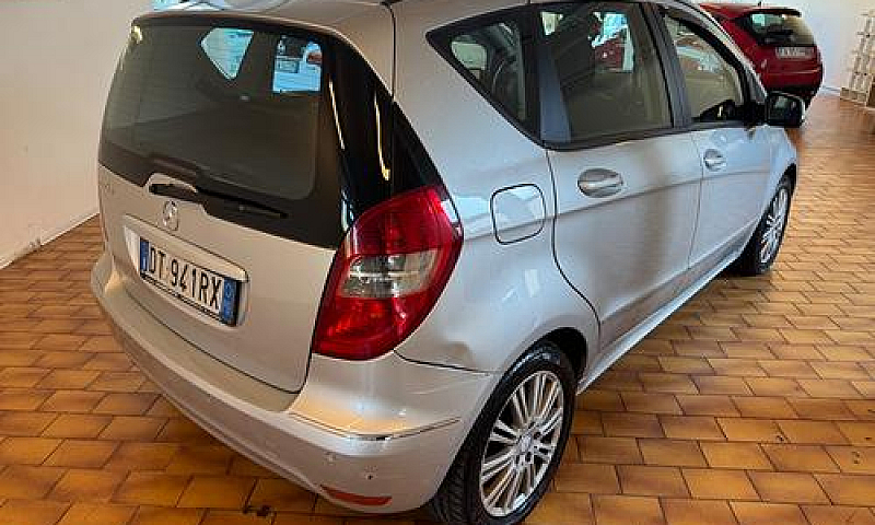 Mercedes-Benz A 150 ...