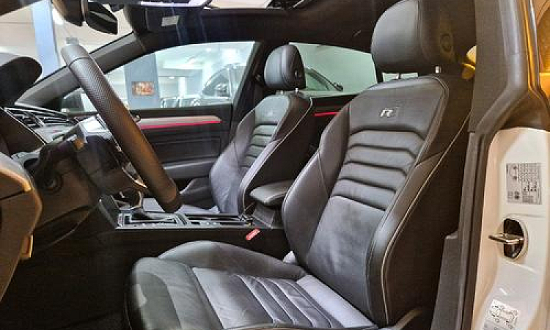 Volkswagen Arteon 2....