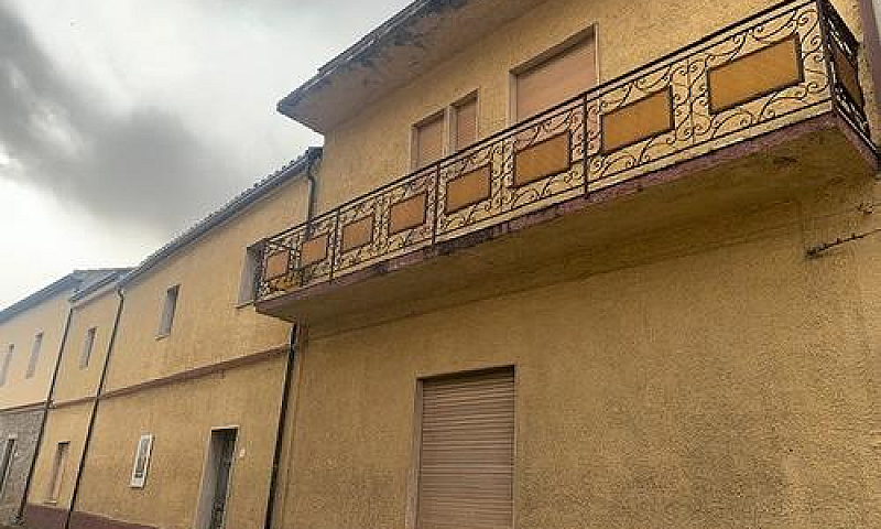 Donori, Via Vittorio...
