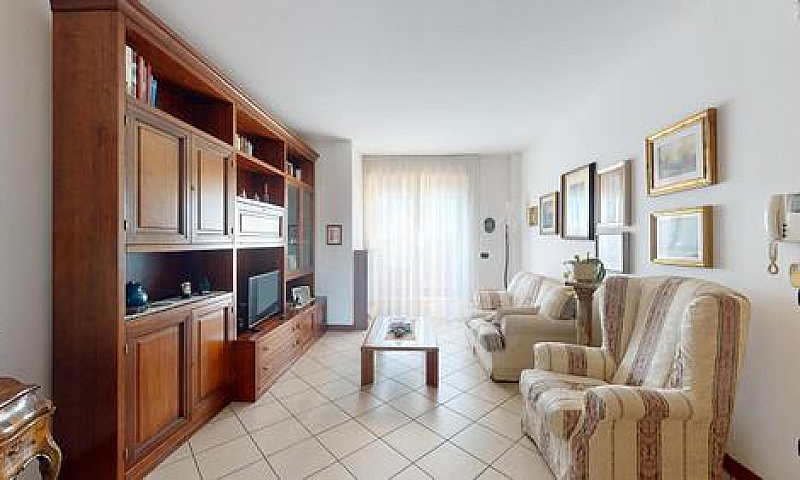 4 Locali A Vicenza...