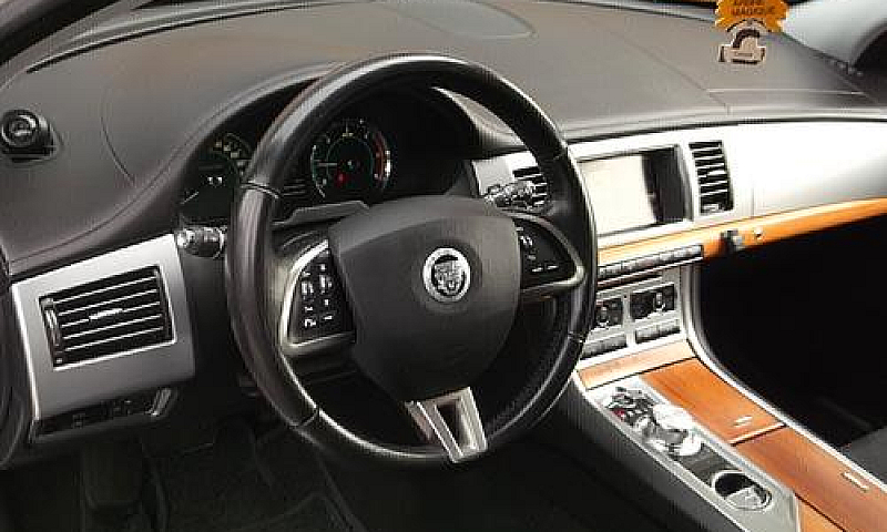 Jaguar Xf 2.2 Cdi Fu...