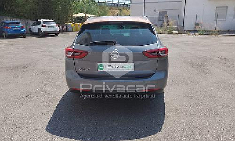 Opel Insignia 1.6 Cd...