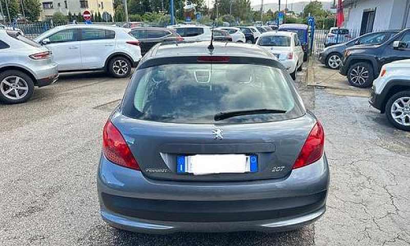 Peugeot 207 - 2008 1...