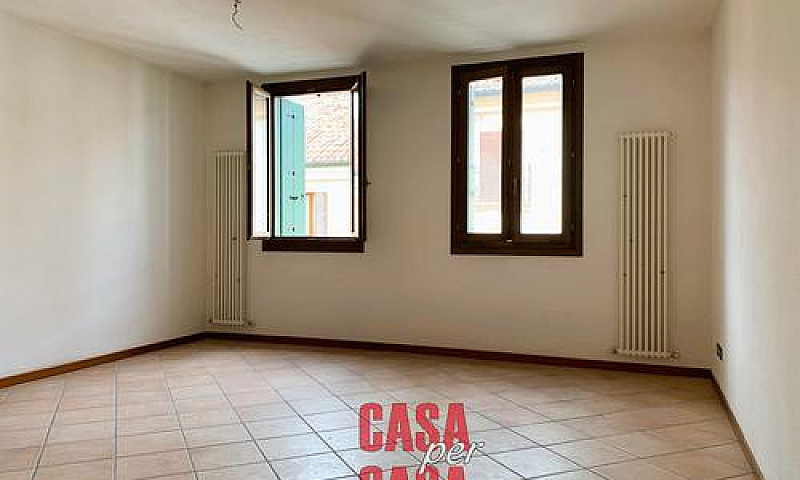 Appartamento In Cent...