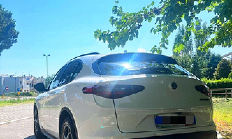 Alfa Romeo Stelvio...