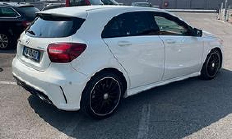 Mercedes-Benz A 200 ...
