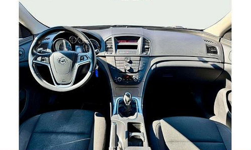 Opel Insignia 2.0 Di...