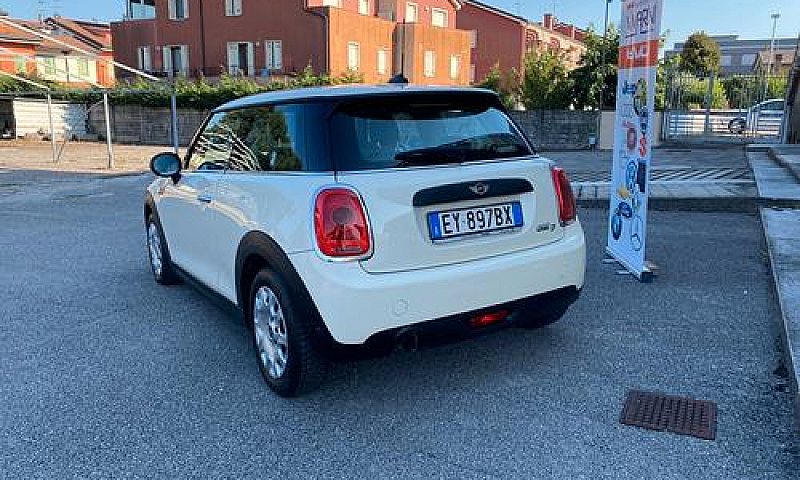 Mini Mini 1.5 One D ...