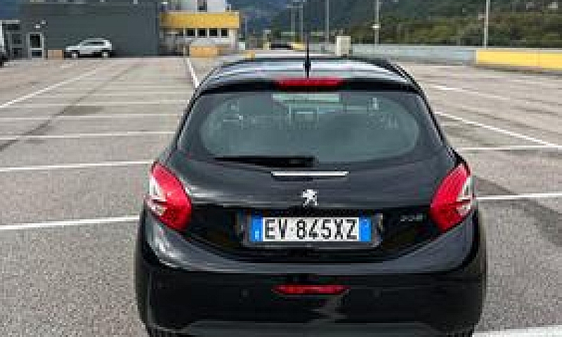 Peugeot 208 Active N...