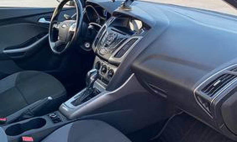 Ford Focus 2014...